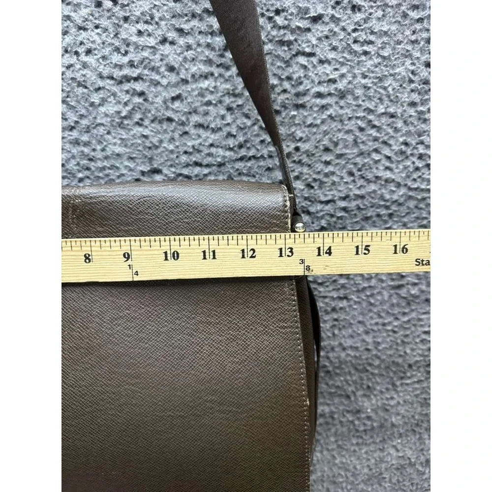 Louis Vuitton Taiga Viktor Leather Shoulder Messenger Bag Brown‎ 13.5